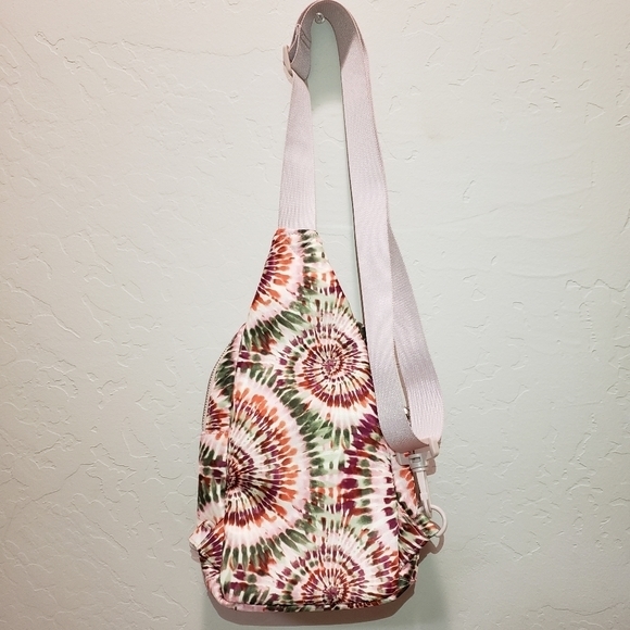 TIE-DYE SLING BACKPACK⭐ - Picture 10 of 11